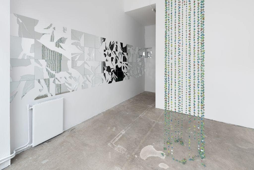 Sofie Amalie Andersen & Thyra Dragseth, Marbles