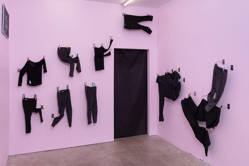 Hannah Heilmann, HORSESHOE SHAPED POINT OF NO RETURN